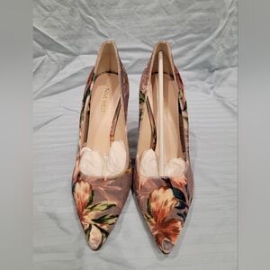 Nine West Tatiana Floral Pumps - Size 9